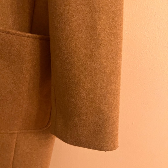 Tan coat old navy XL - Picture 8 of 10